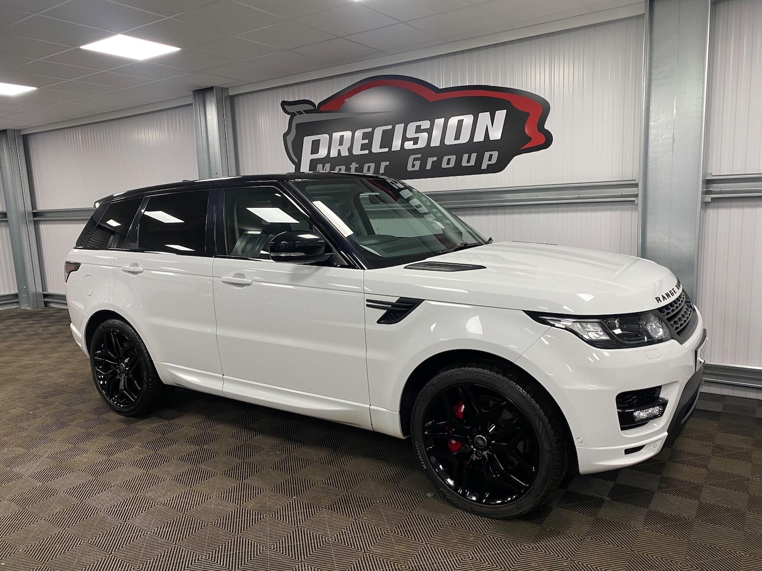 Used Land Rover Range Rover Sport 2017 for sale - 77737867: Photo 5