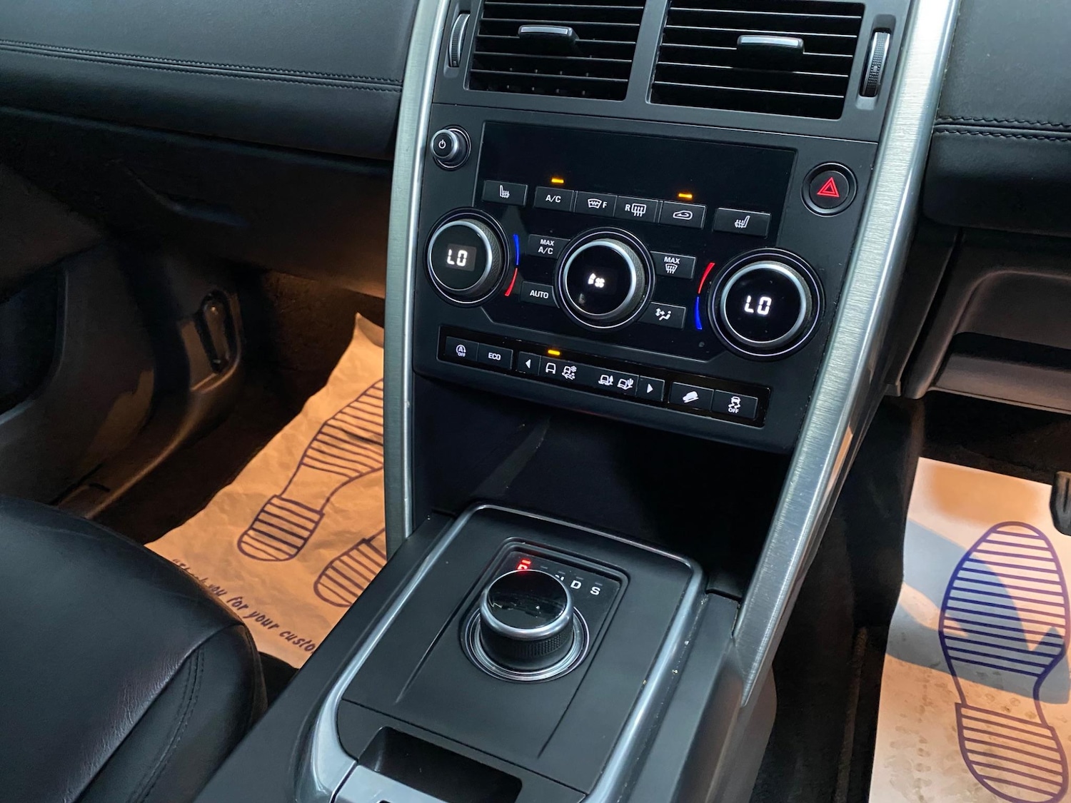 Used Land Rover Discovery Sport 2017 for sale - 76632854: Photo 41