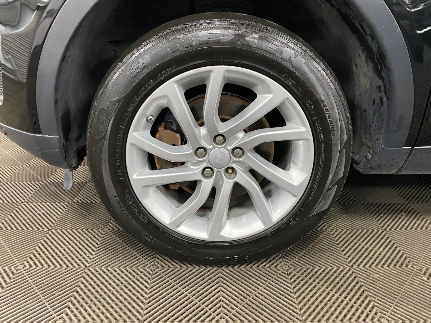 Used Land Rover Discovery Sport 2017 for sale - 76632854: Photo 50