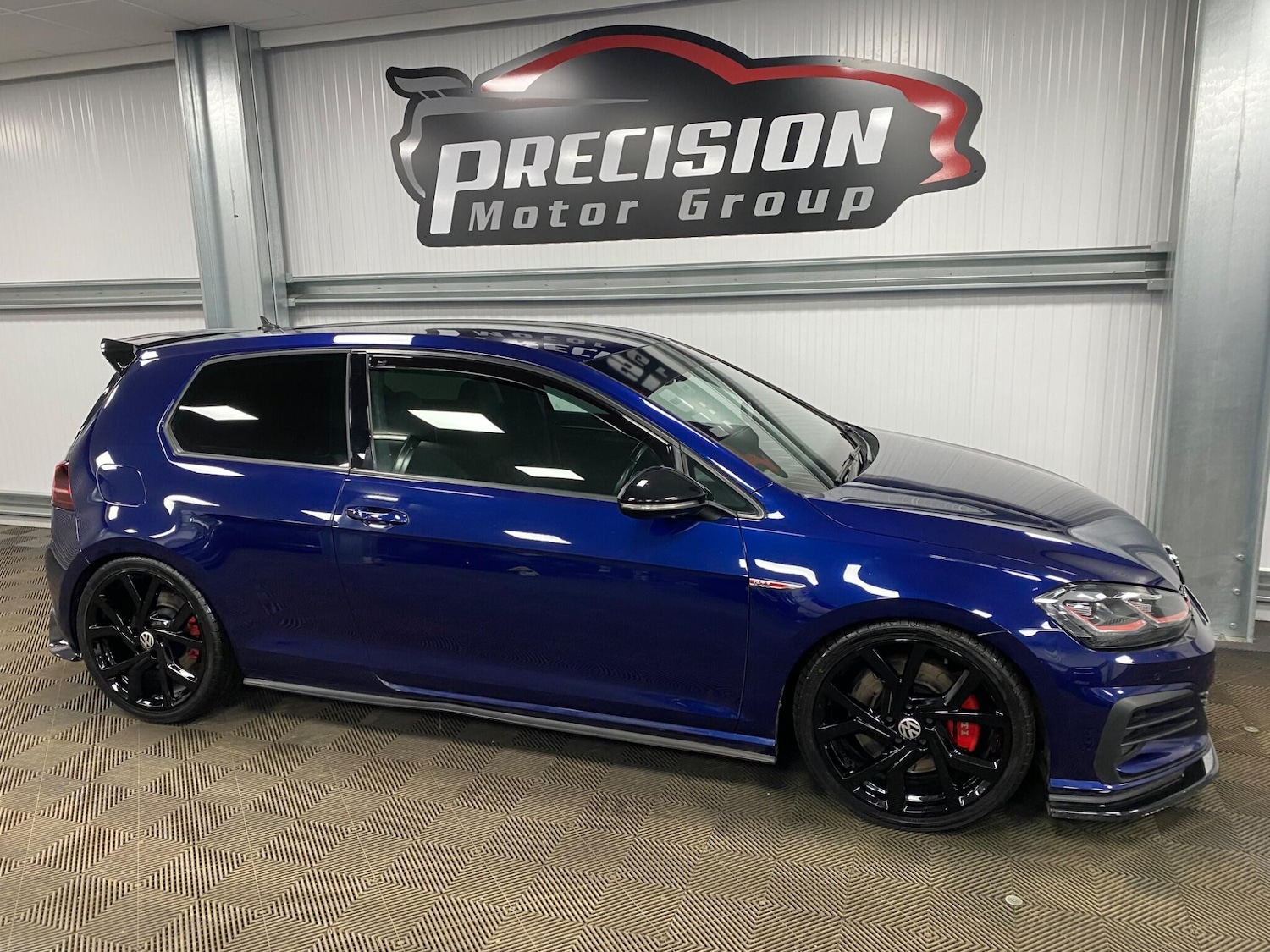 Used Volkswagen Golf 2017 for sale - 77291731: Photo 24