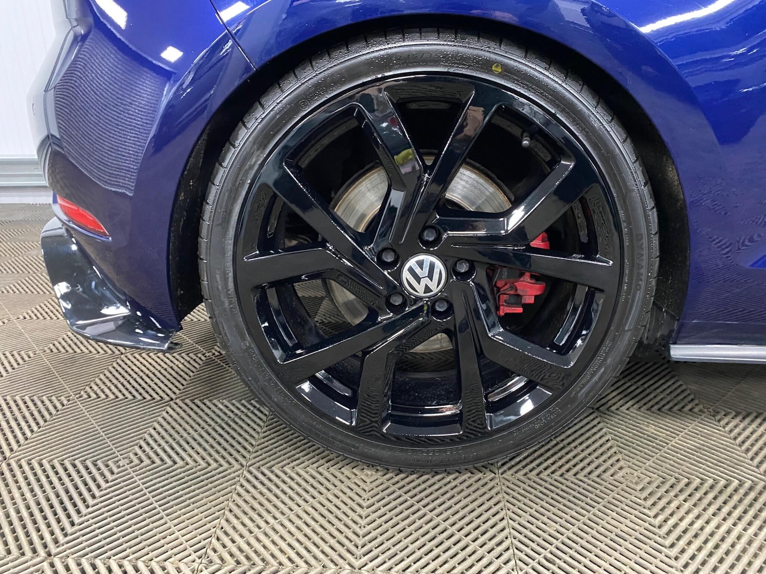 Used Volkswagen Golf 2017 for sale - 77291731: Photo 40