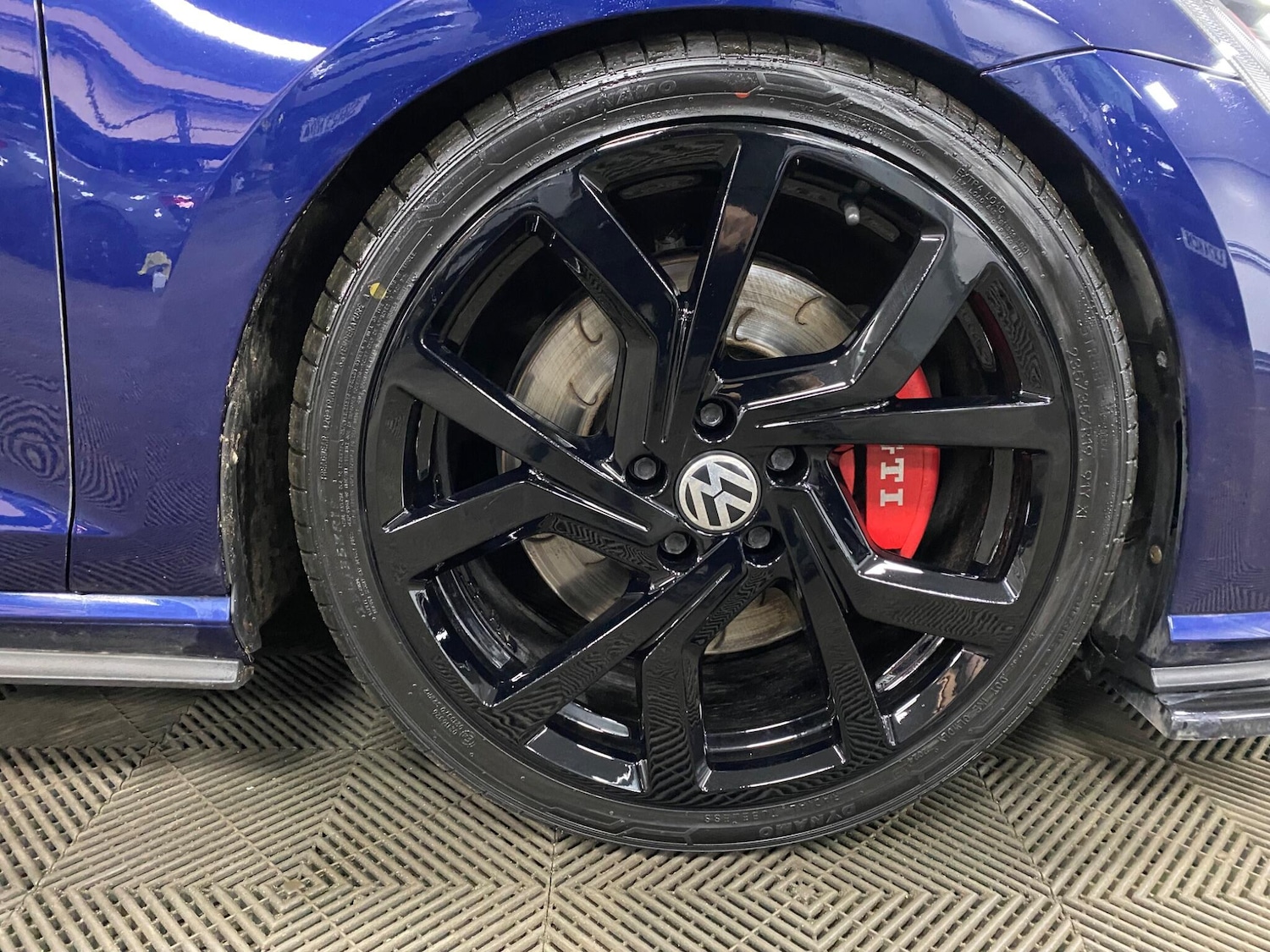 Used Volkswagen Golf 2017 for sale - 77291731: Photo 41