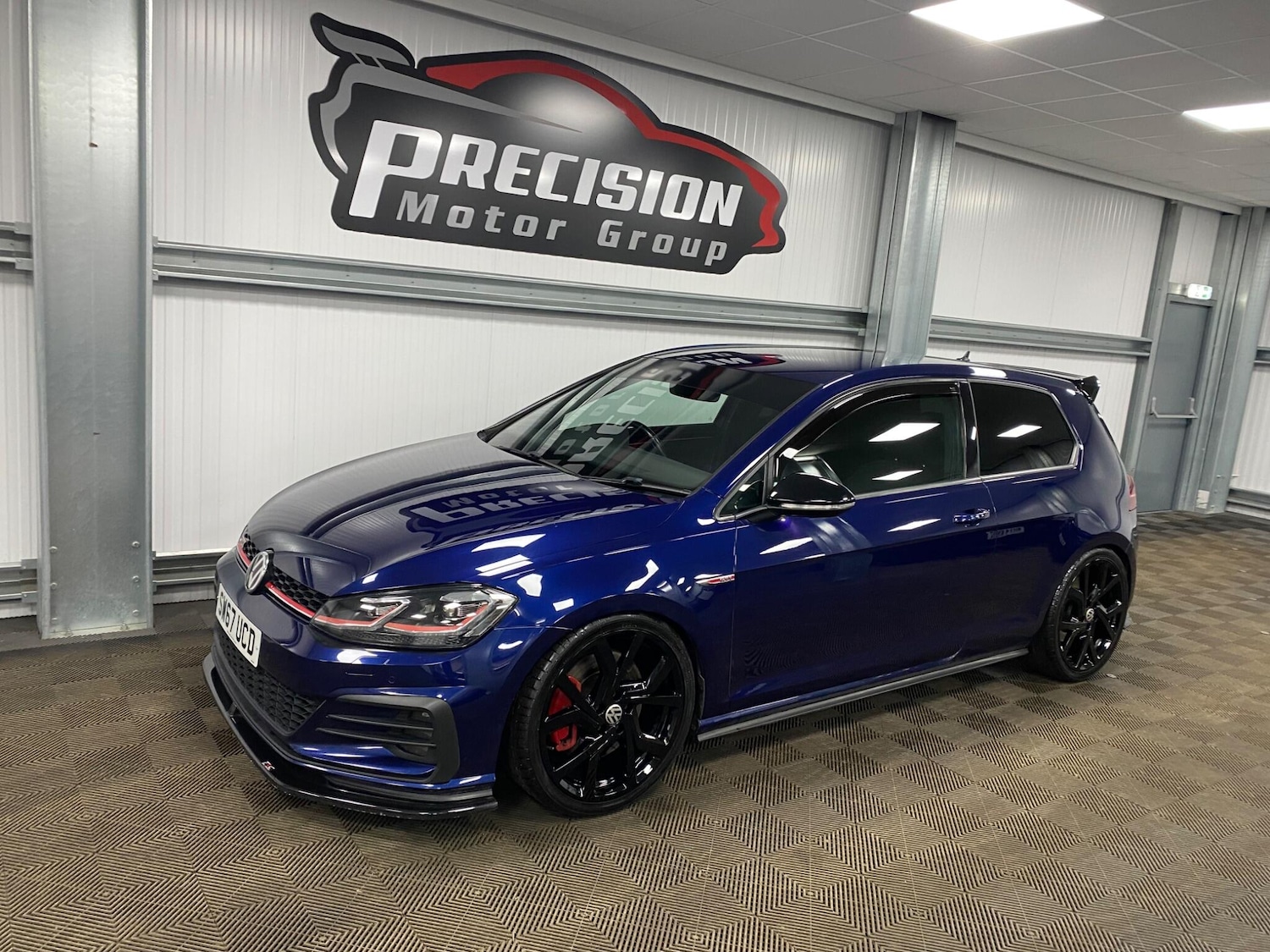 Used Volkswagen Golf 2017 for sale - 77291731: Photo 6