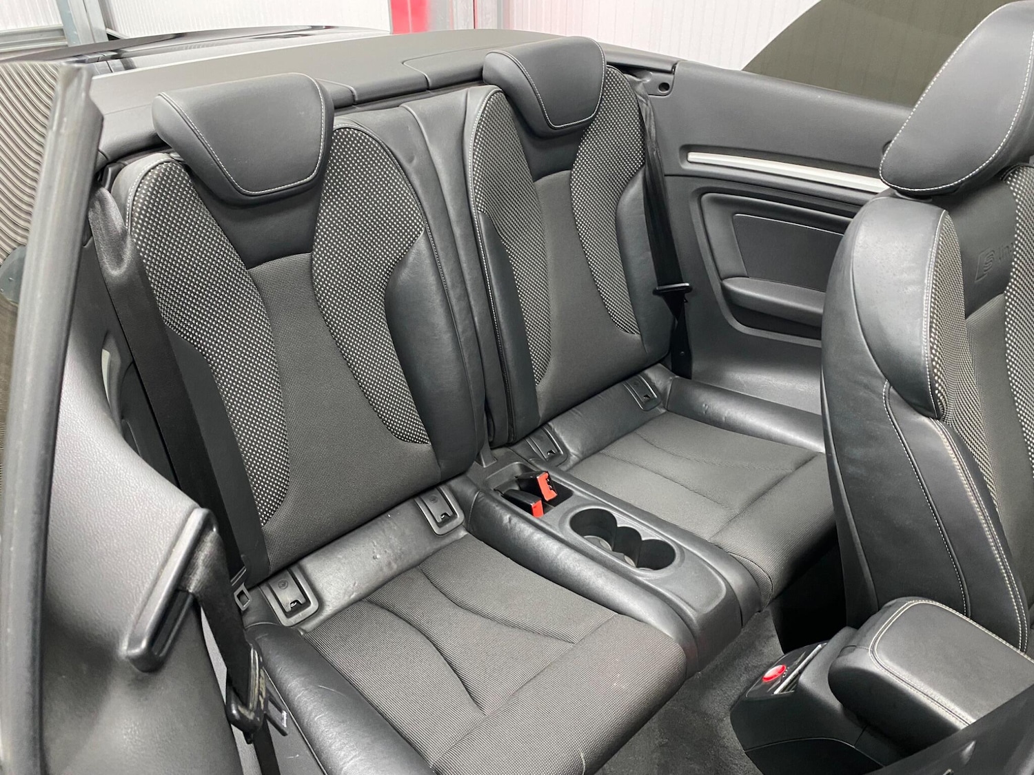 Used Audi A3 Cabriolet 2014 for sale - 76123000: Photo 42