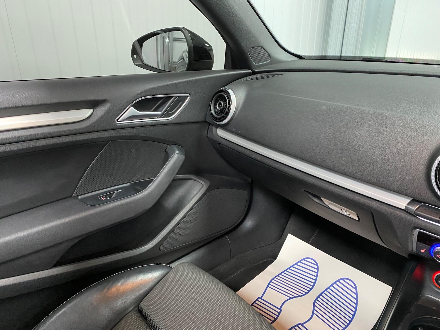 Used Audi A3 Cabriolet 2014 for sale - 76123000: Photo 47