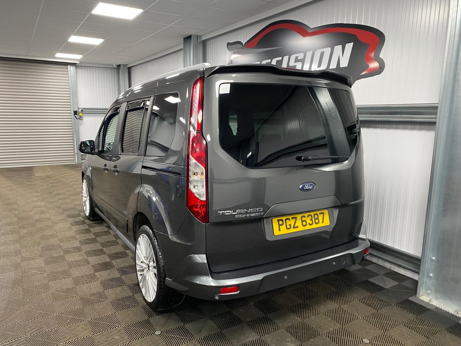 Used Ford Tourneo Connect 2020 for sale - 76360131: Photo 12