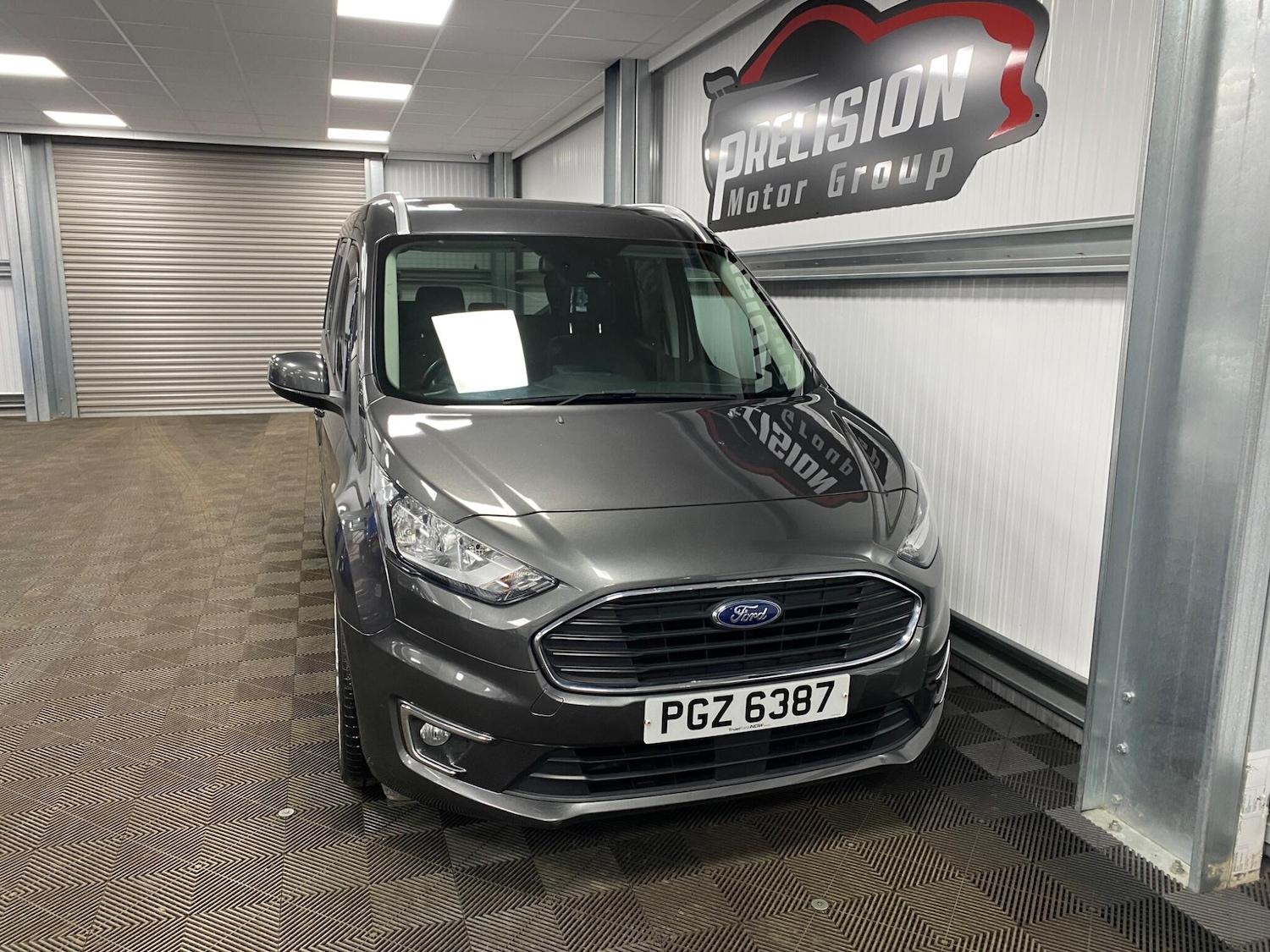 Used Ford Tourneo Connect 2020 for sale - 76360131: Photo 3