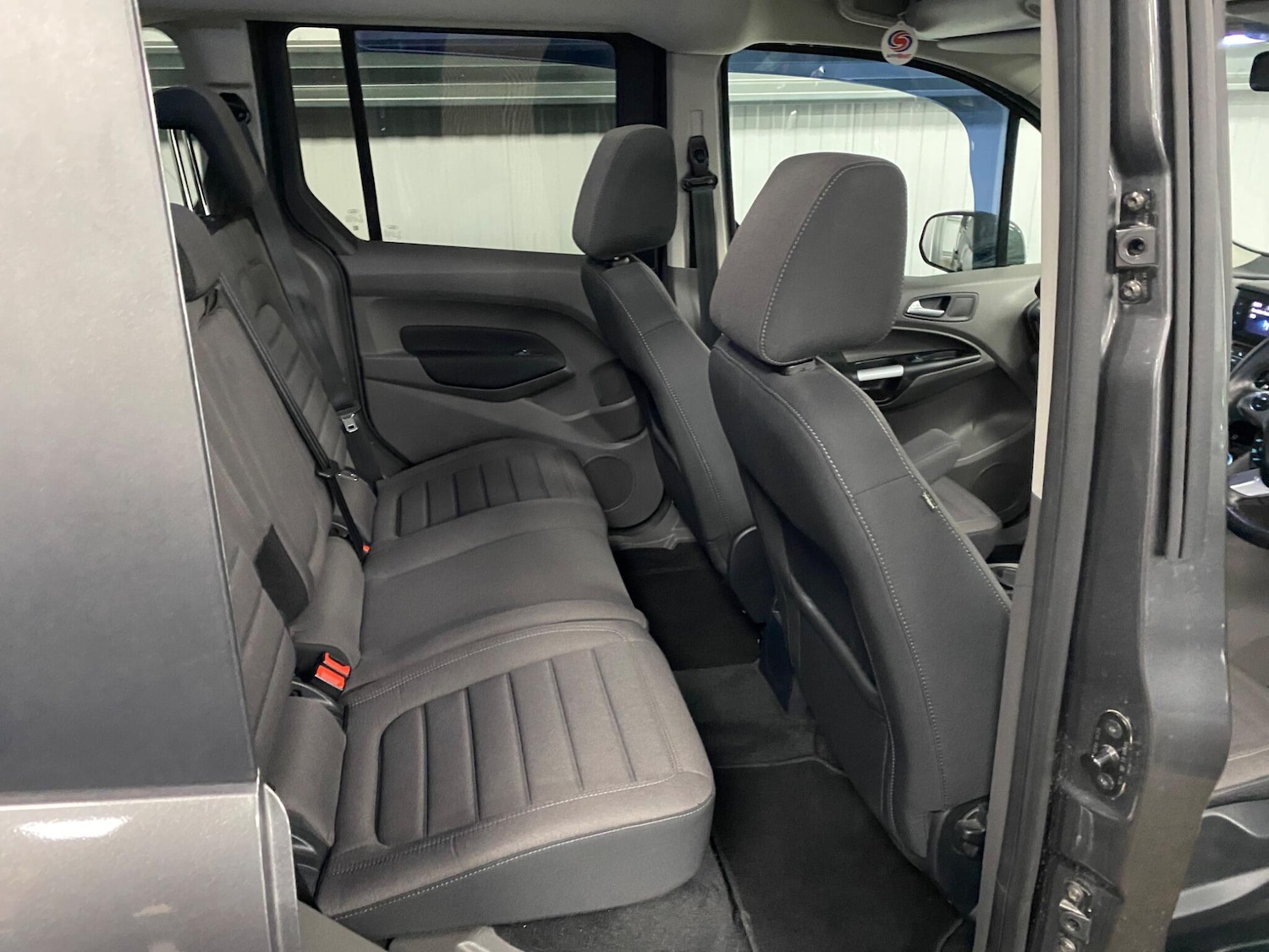 Used Ford Tourneo Connect 2020 for sale - 76360131: Photo 42