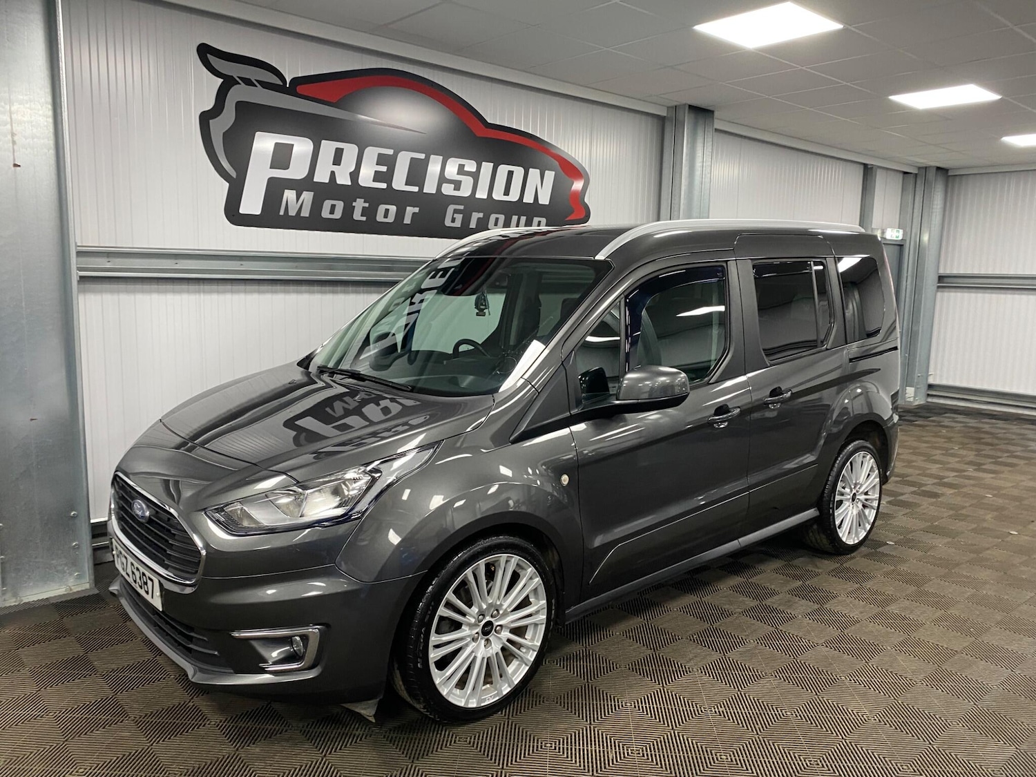 Used Ford Tourneo Connect 2020 for sale - 76360131: Photo 9