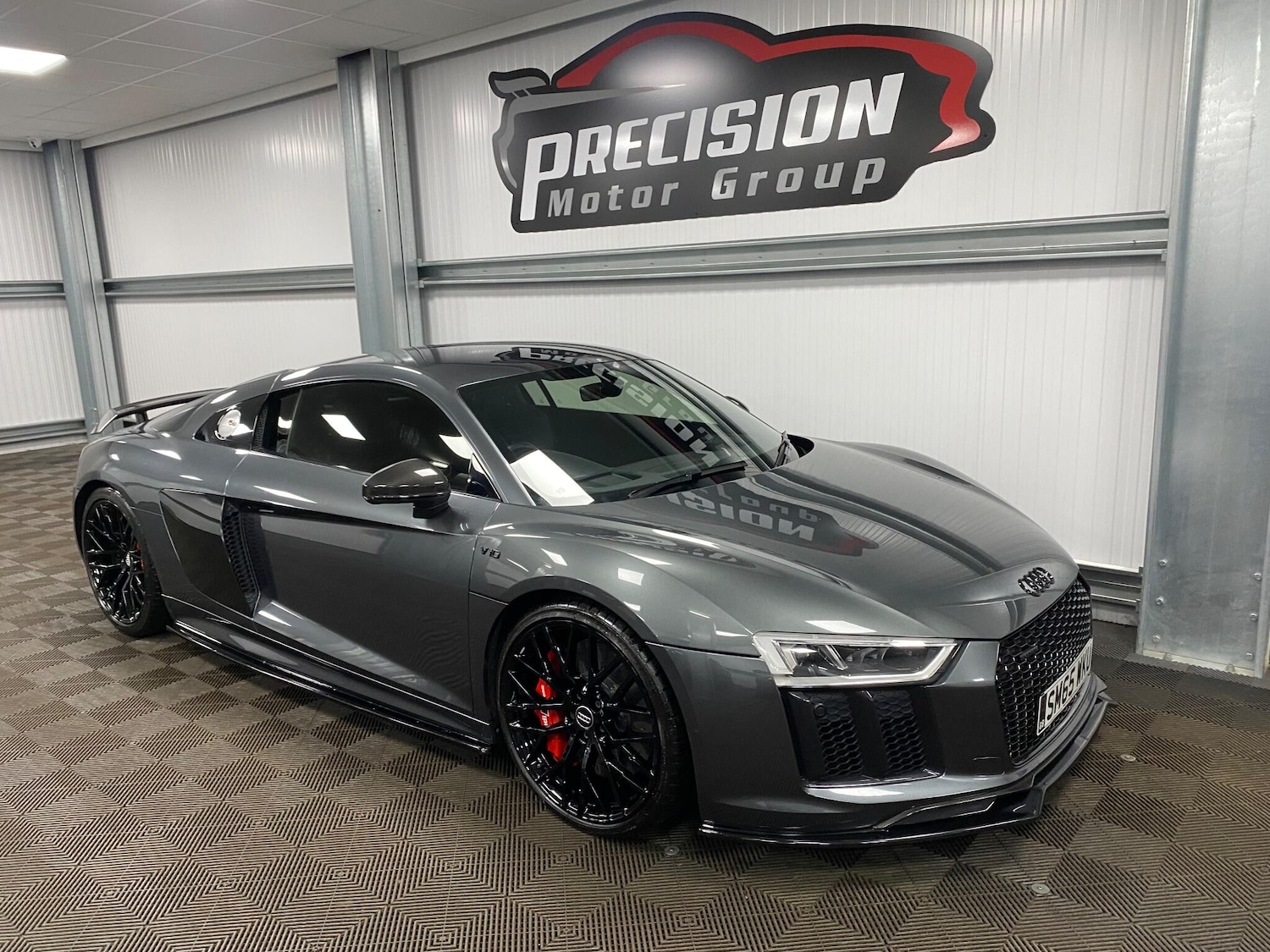 Used Audi R8 2015 for sale - 76592350: Photo 2