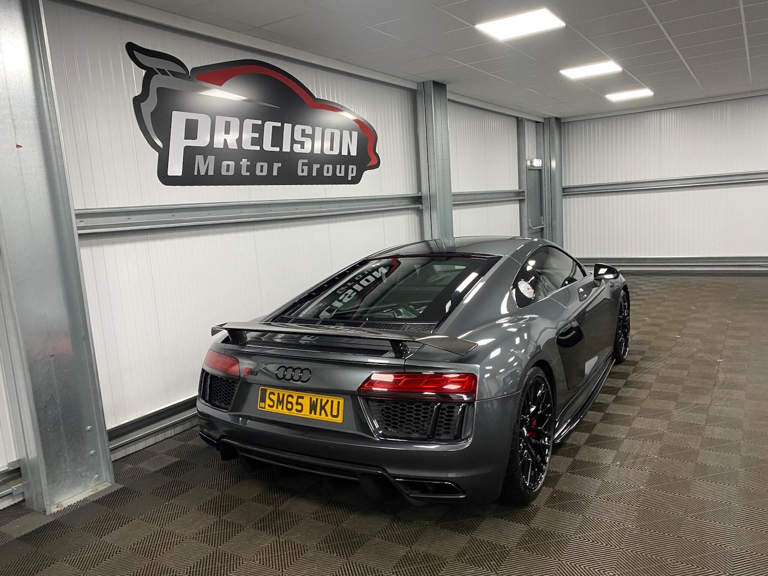 Used Audi R8 2015 for sale - 76592350: Photo 26