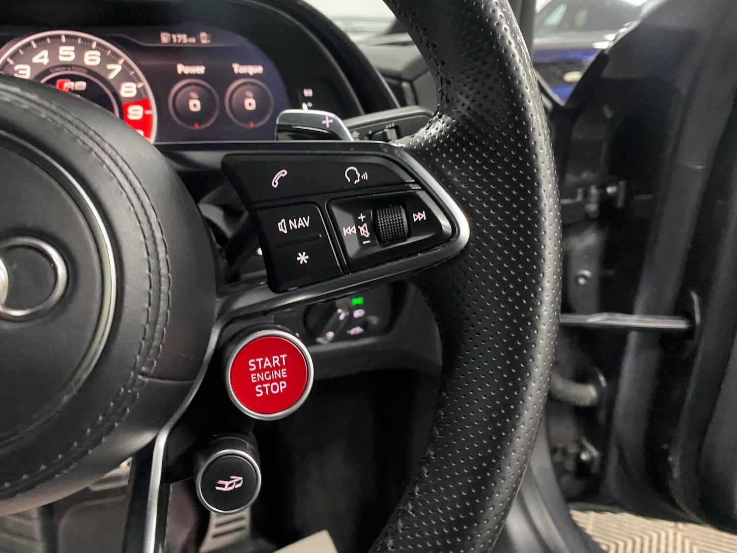 Used Audi R8 2015 for sale - 76592350: Photo 39