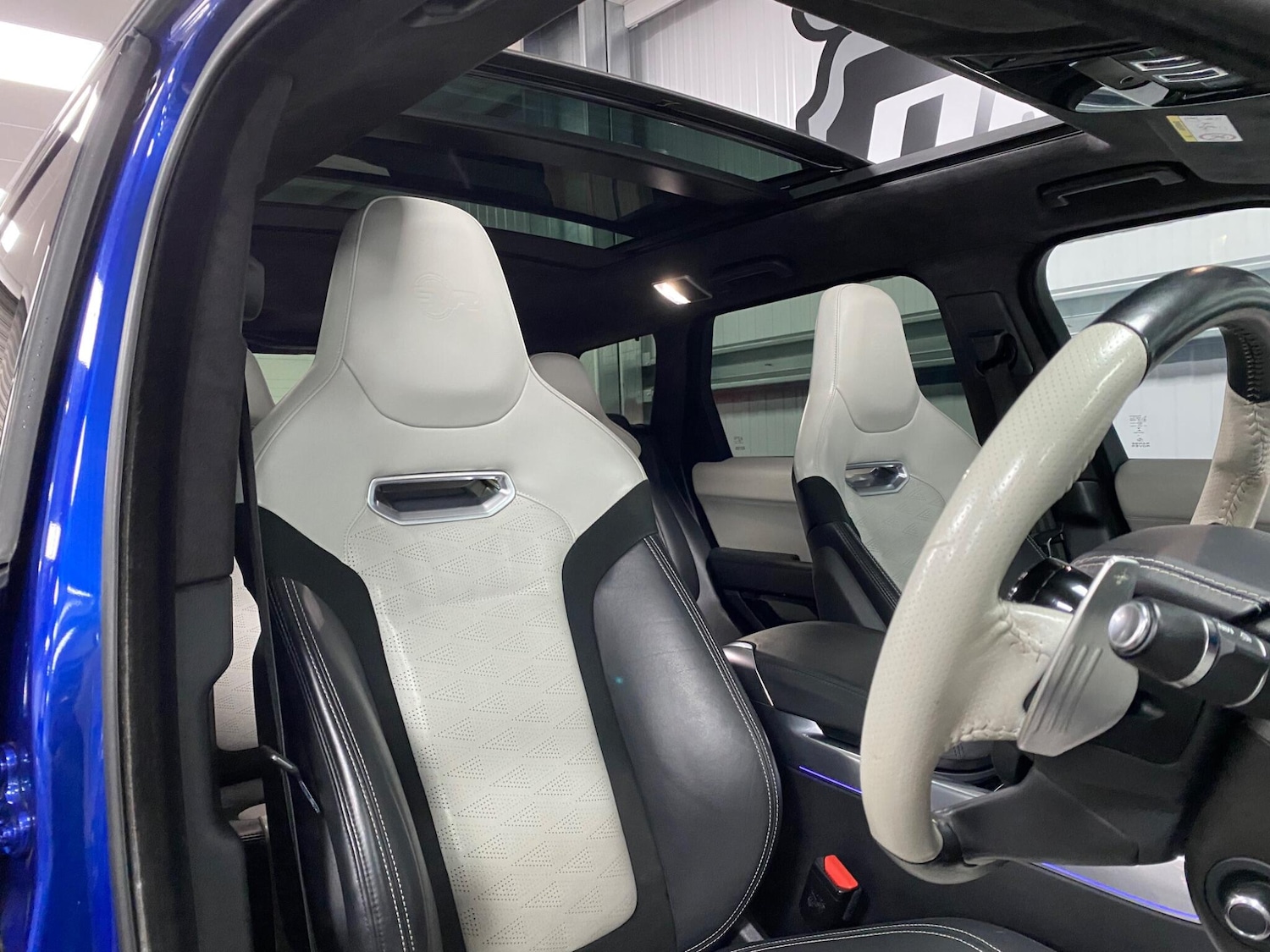 Used Land Rover Range Rover Sport 2018 for sale - 77484573: Photo 31