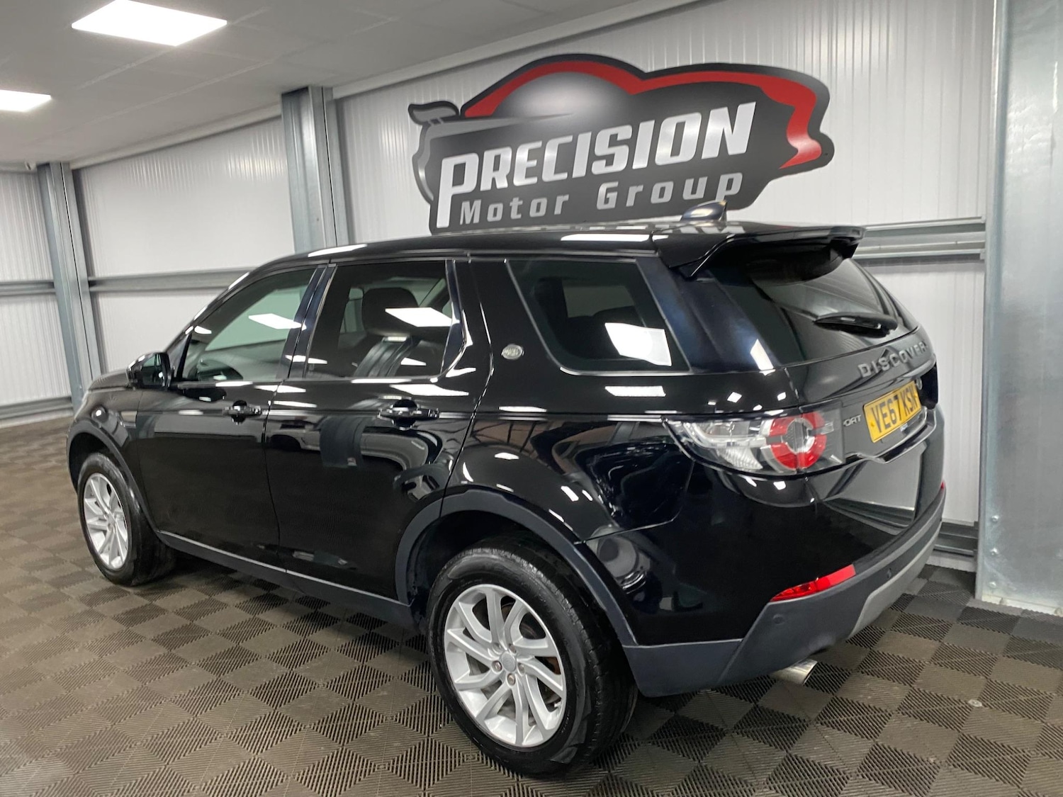 Used Land Rover Discovery Sport 2017 for sale - 76987954: Photo 17