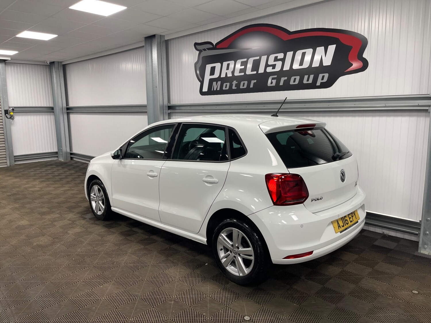 Used Volkswagen Polo 2016 for sale - 77574783: Photo 11