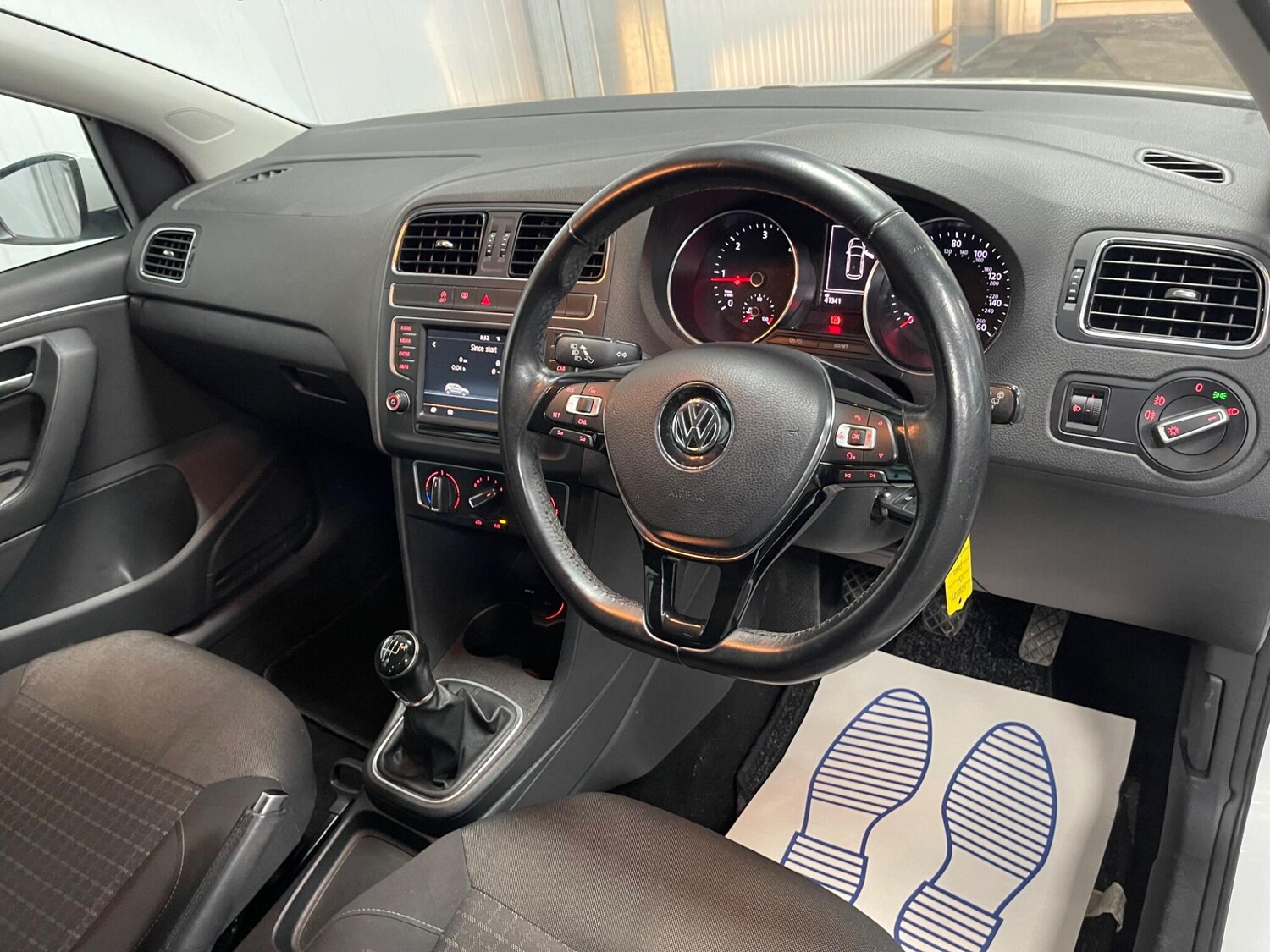 Used Volkswagen Polo 2016 for sale - 77574783: Photo 30