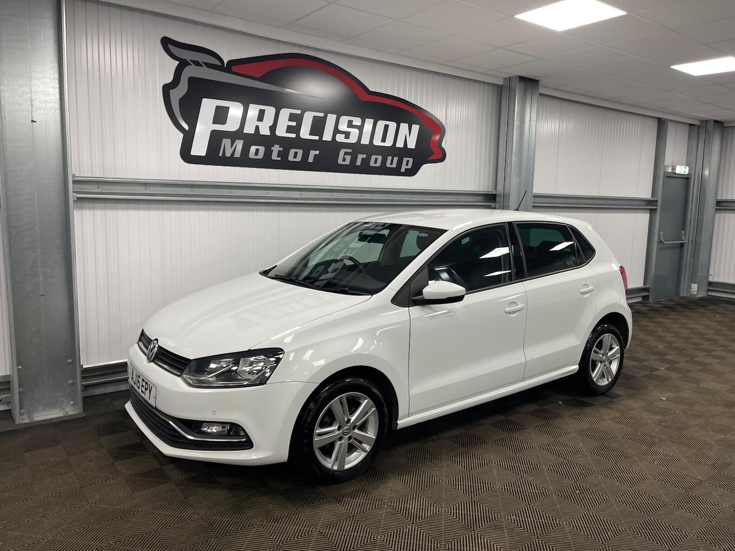 Used Volkswagen Polo 2016 for sale - 77574783: Photo 5