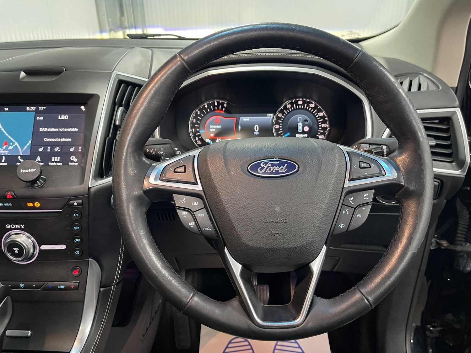 Used Ford Edge 2018 for sale - 77737557: Photo 29