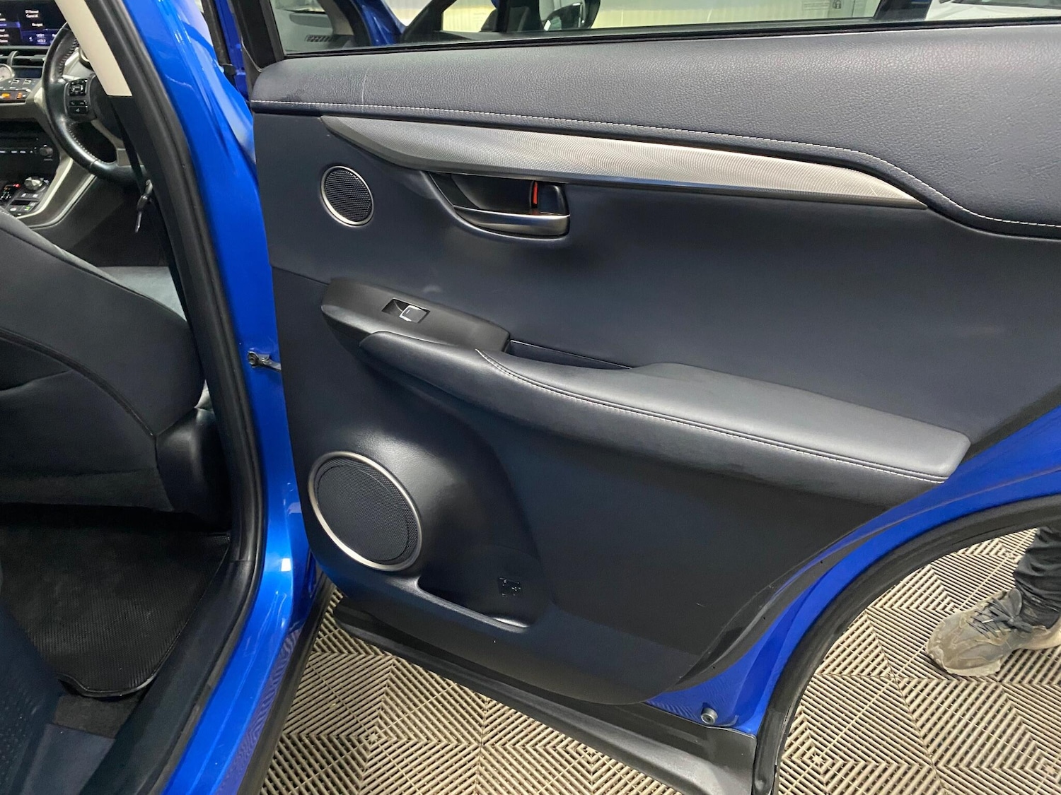 Used Lexus NX 2018 for sale - 76440404: Photo 41