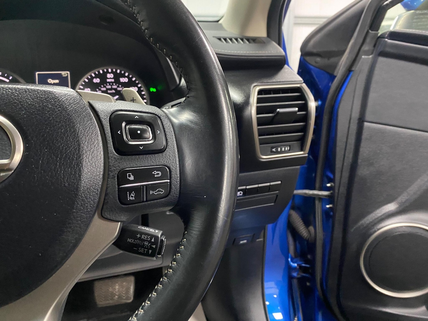 Used Lexus NX 2018 for sale - 76440404: Photo 46