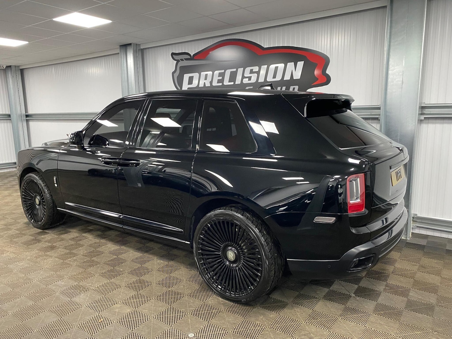 Used Rolls-Royce Cullinan 2022 for sale - 76926868: Photo 13