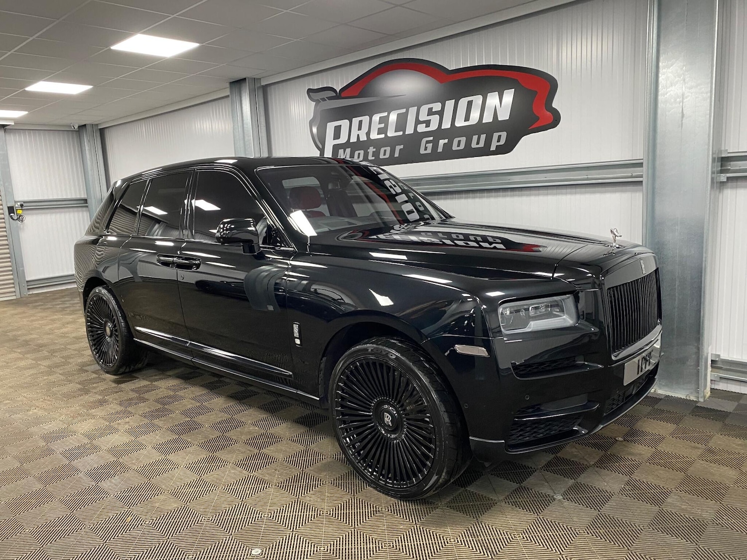 Used Rolls-Royce Cullinan 2022 for sale - 76926868: Photo 3
