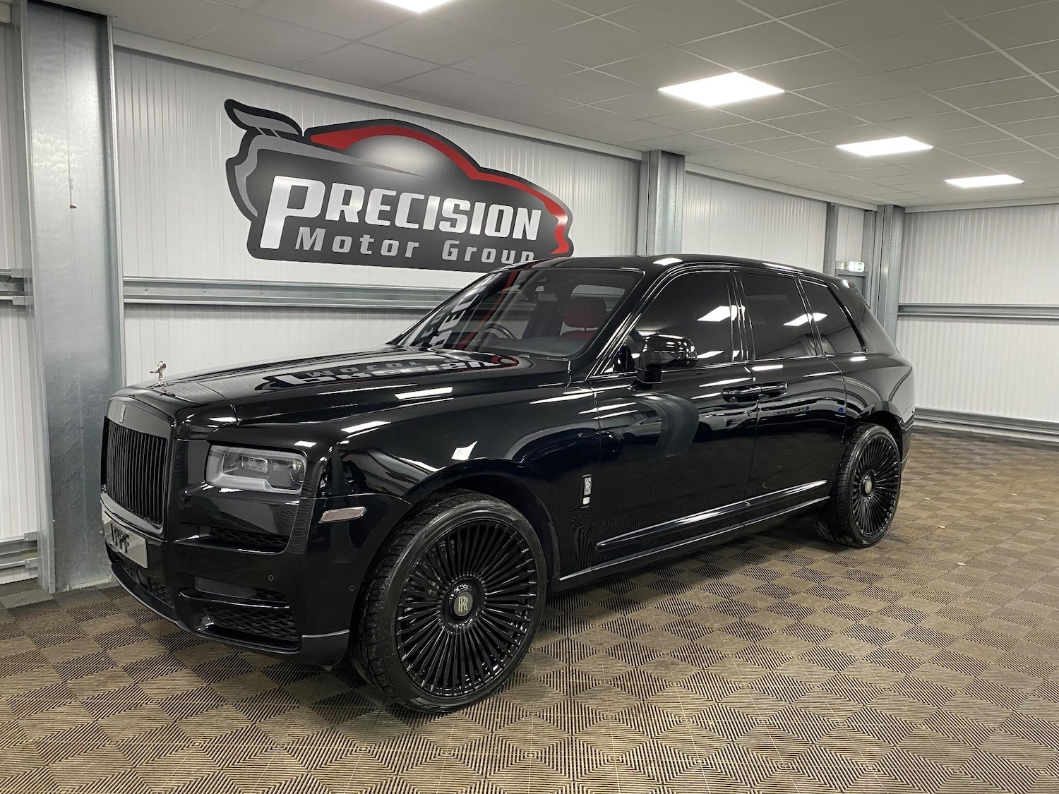 Used Rolls-Royce Cullinan 2022 for sale - 76926868: Photo 7