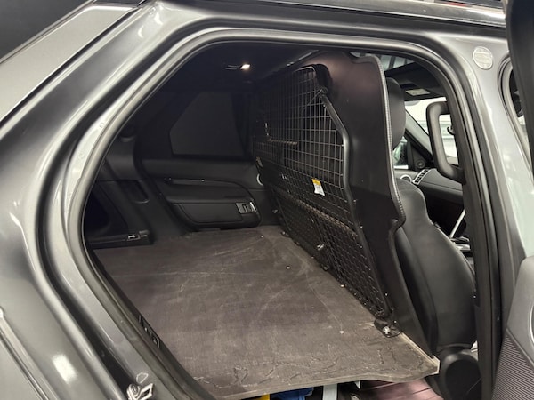 Used Land Rover Discovery 2017 for sale - 75327234: Photo 34