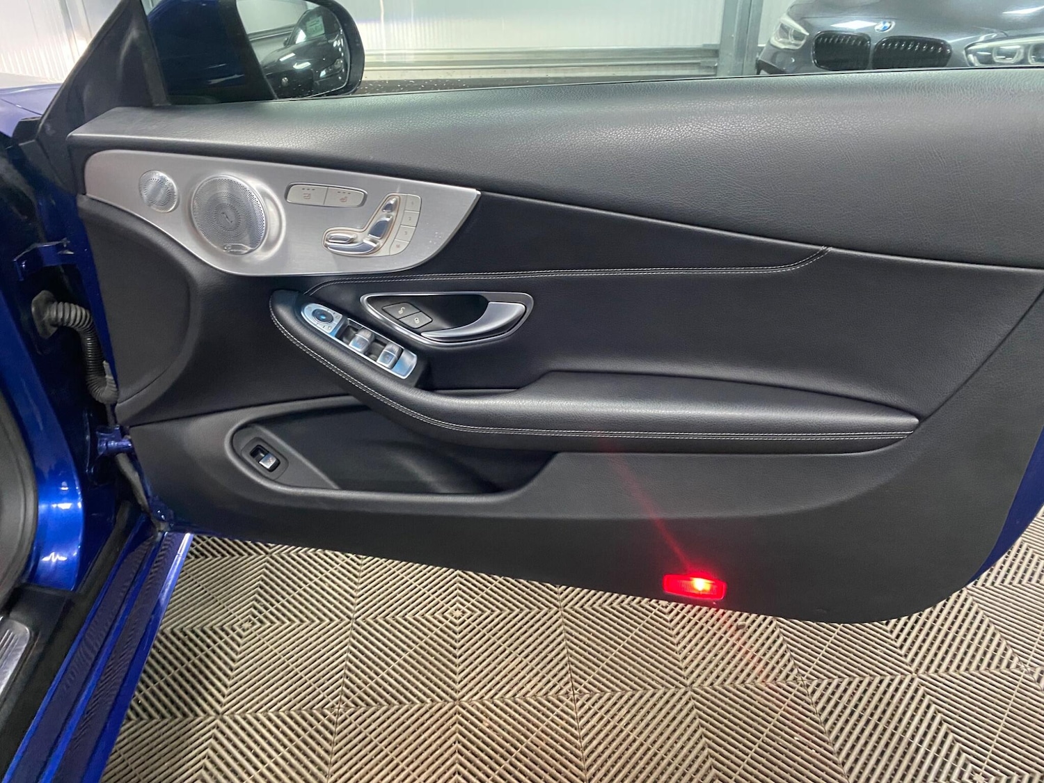 Used Mercedes-Benz C Class 2017 for sale - 76250917: Photo 39