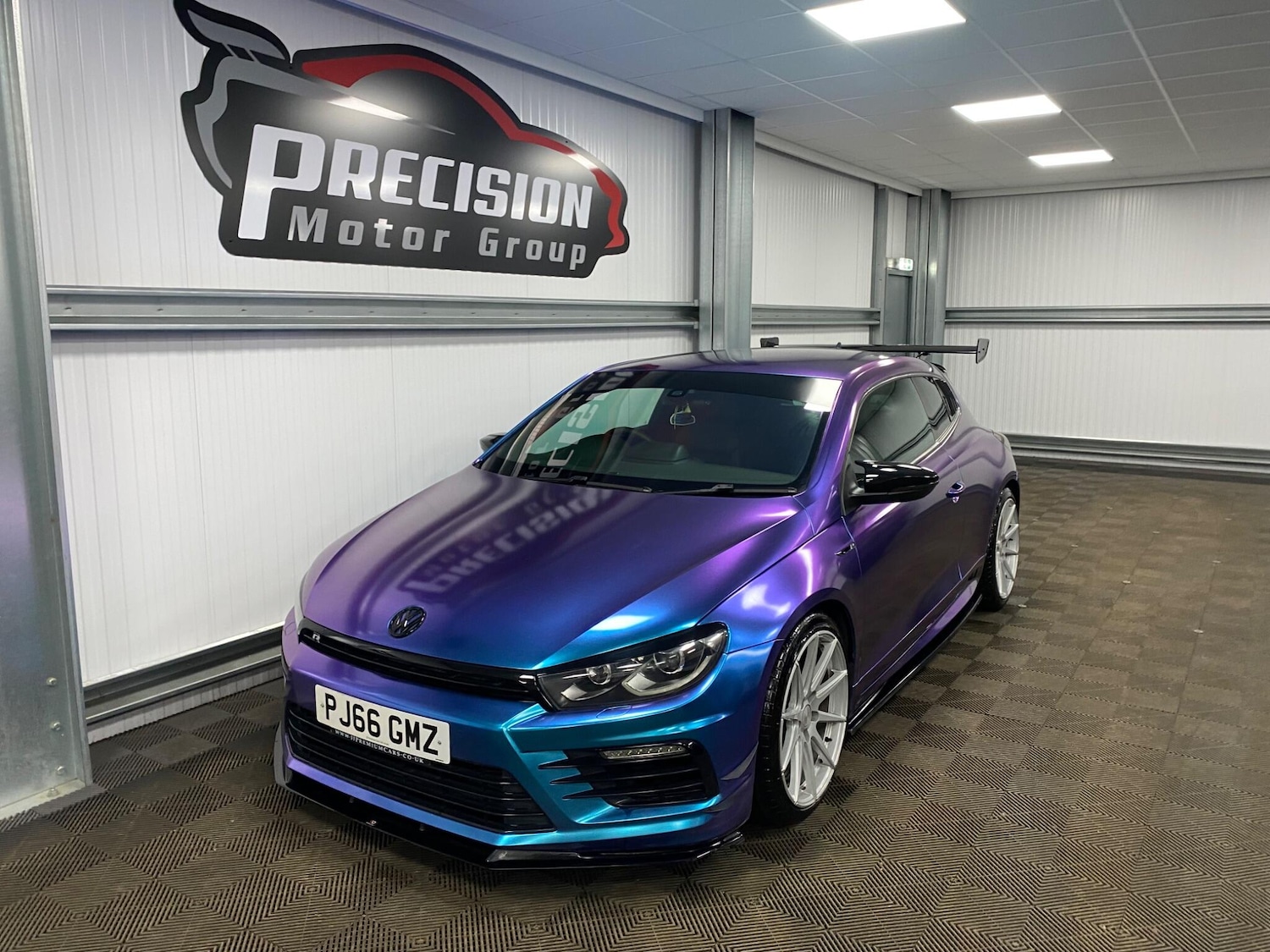 Used Volkswagen Scirocco 2016 for sale - 77625290: Photo 3