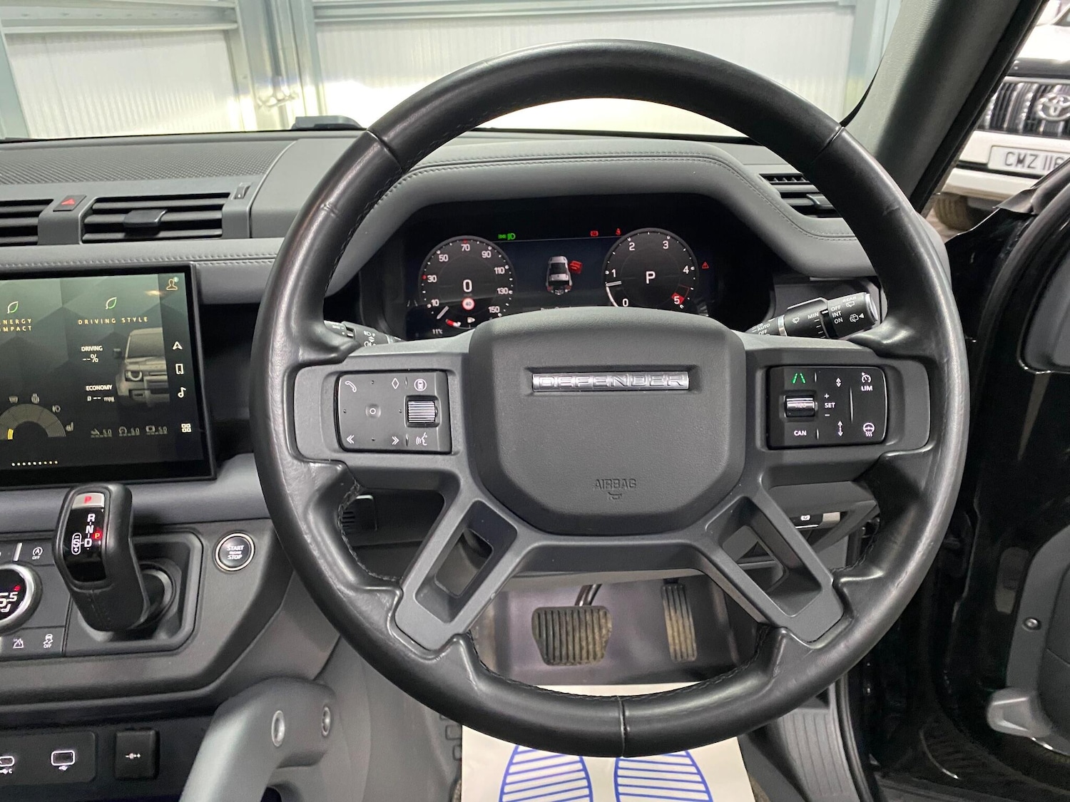 Used Land Rover Defender 2024 for sale - 77163027: Photo 28