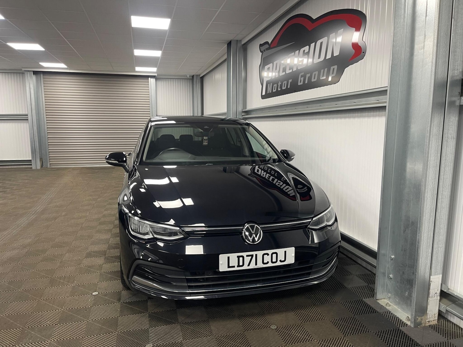 Used Volkswagen Golf for sale - 78205139: Photo 3