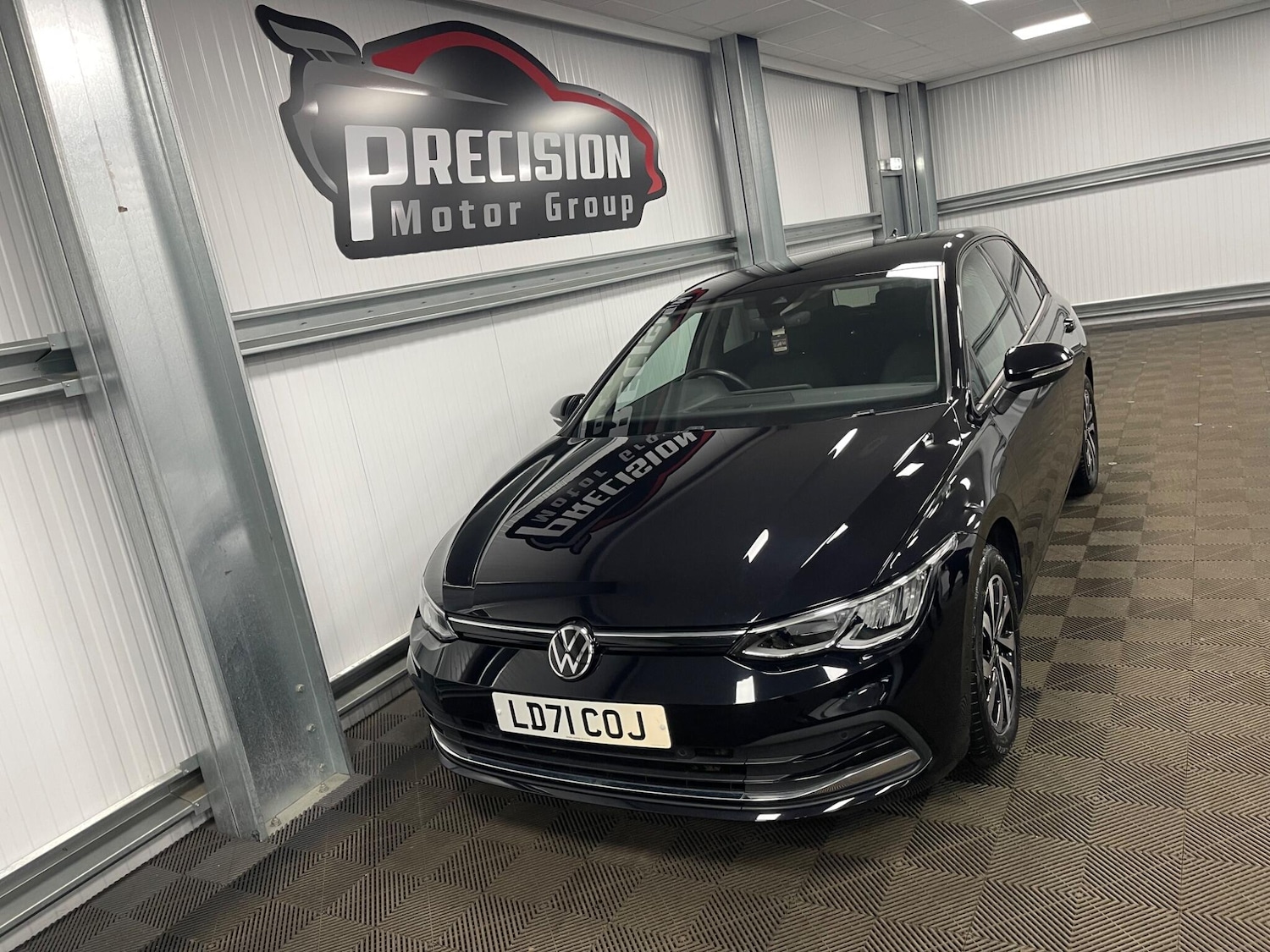 Used Volkswagen Golf for sale - 78205139: Photo 5