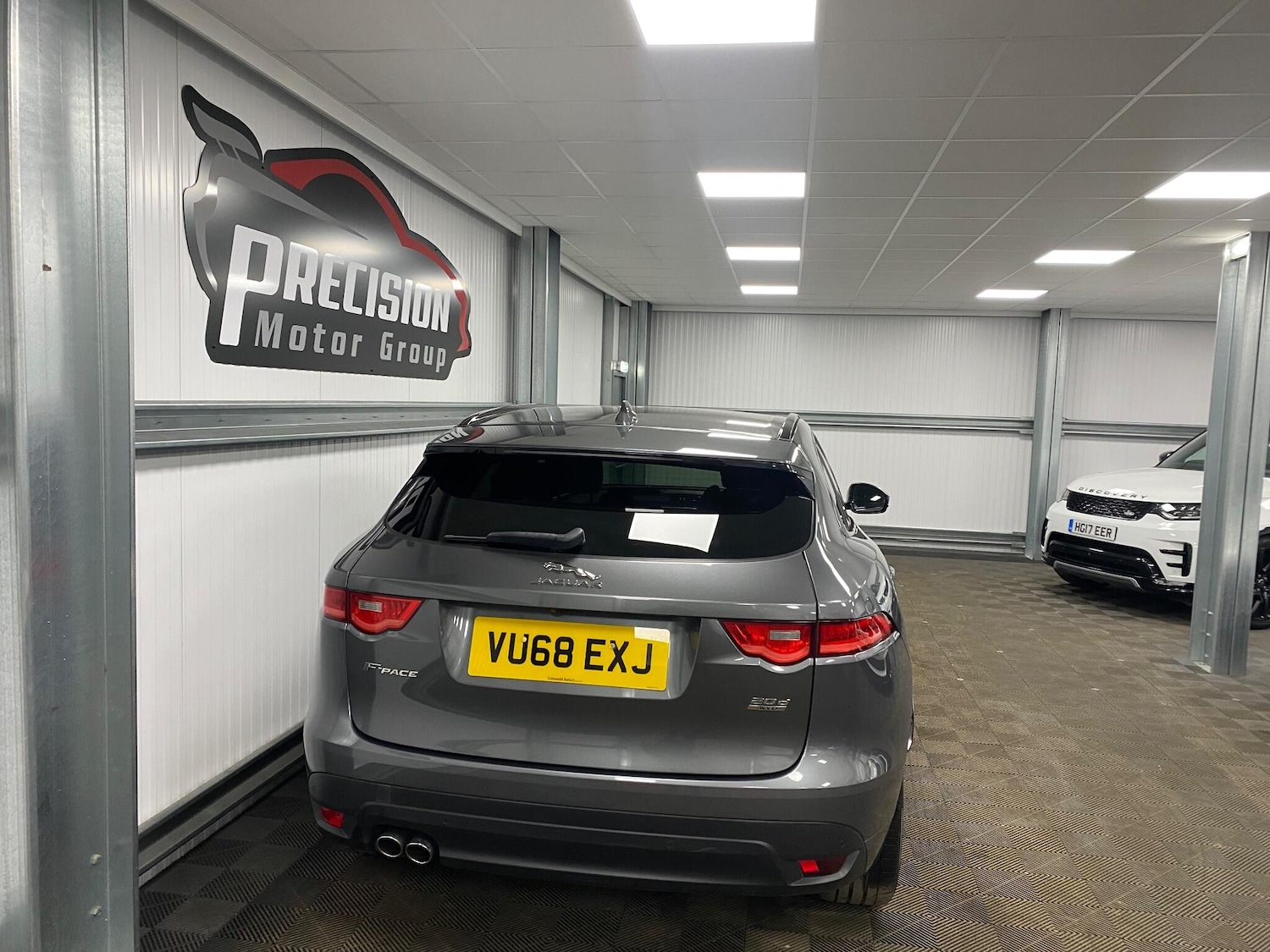 Used Jaguar F-Pace 2018 for sale - 76964403: Photo 17