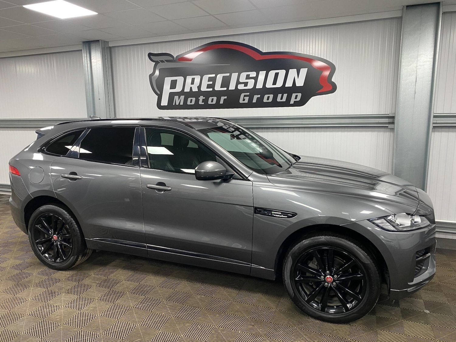 Used Jaguar F-Pace 2018 for sale - 76964403: Photo 20