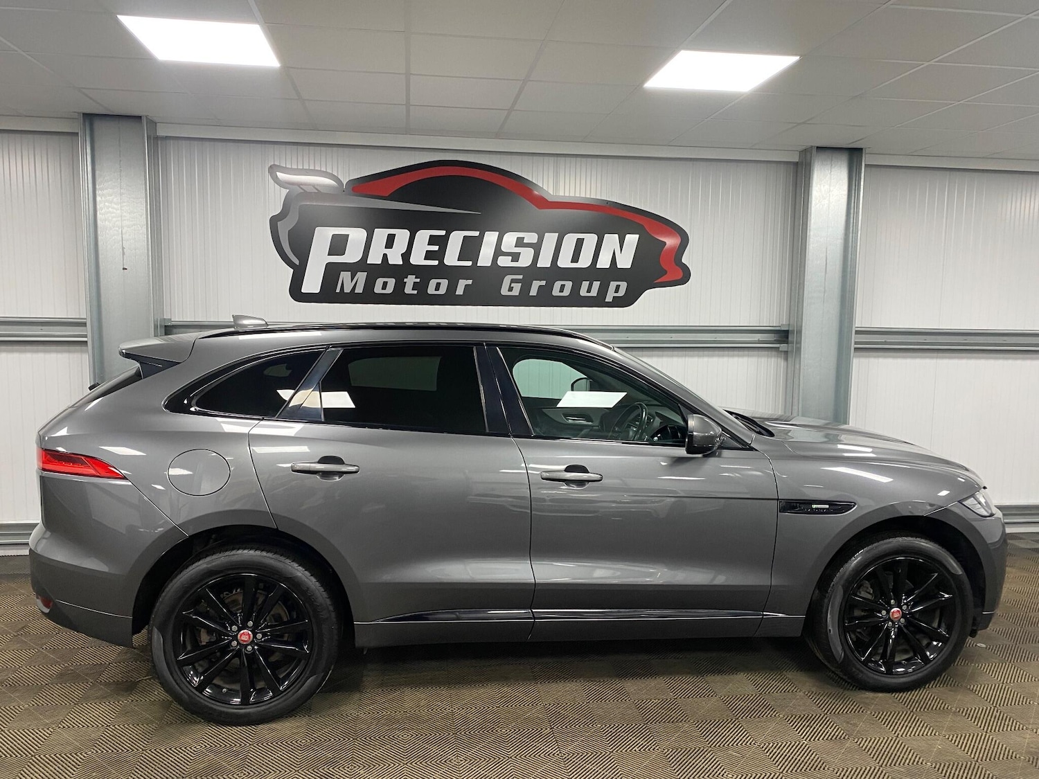 Used Jaguar F-Pace 2018 for sale - 76964403: Photo 22