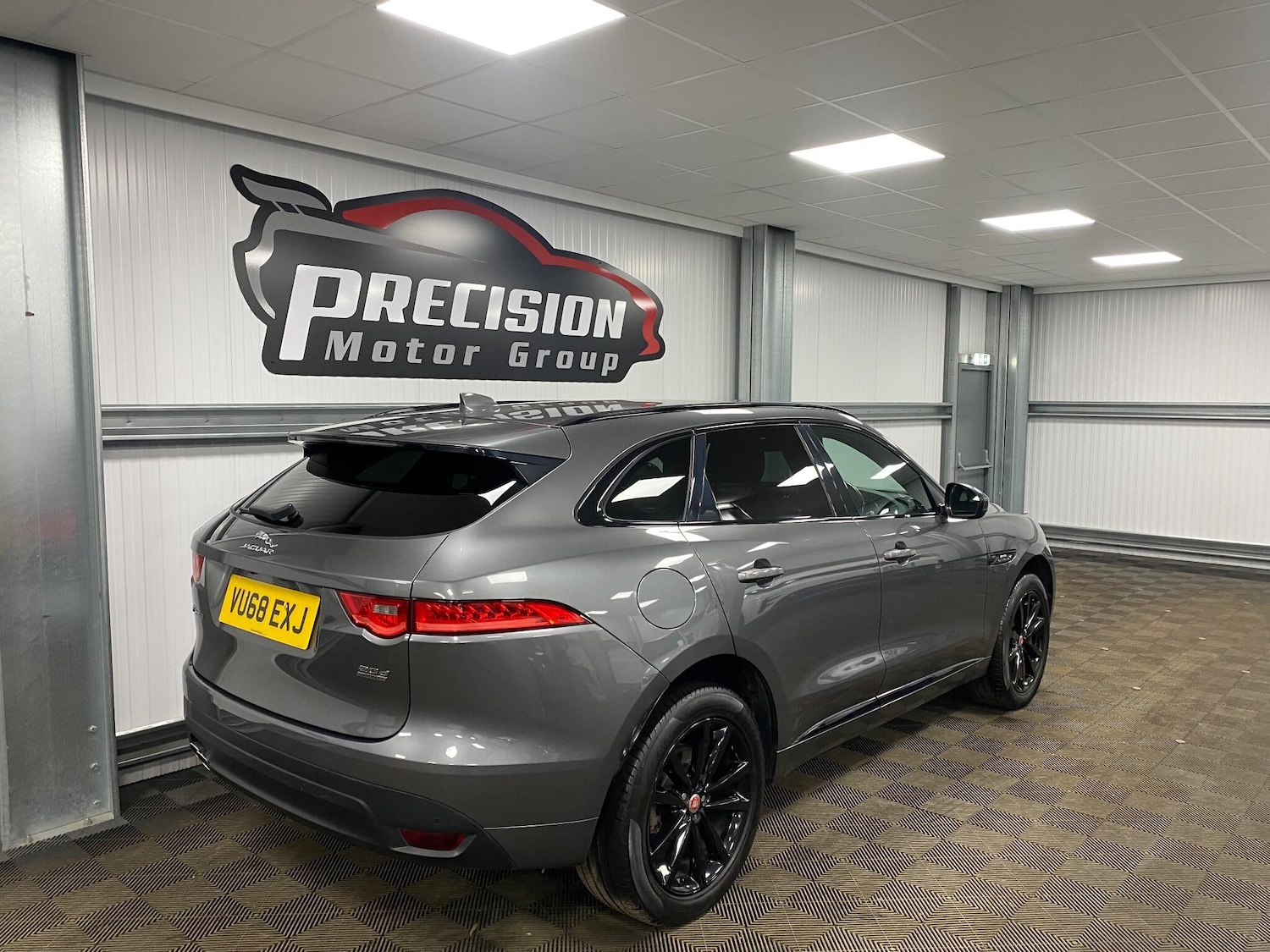 Used Jaguar F-Pace 2018 for sale - 76964403: Photo 25