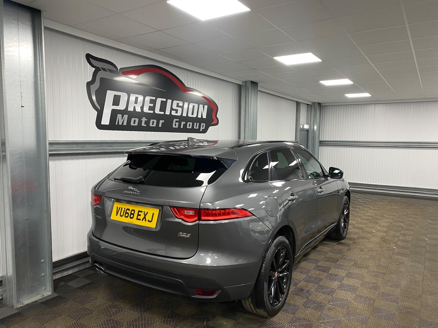 Used Jaguar F-Pace 2018 for sale - 76964403: Photo 26