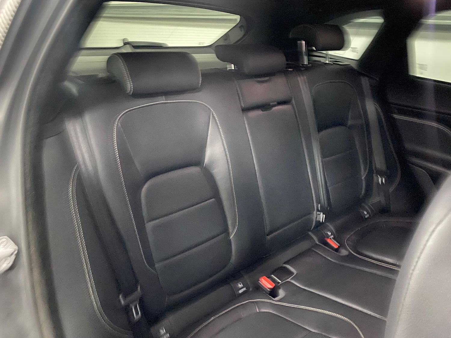 Used Jaguar F-Pace 2018 for sale - 76964403: Photo 32