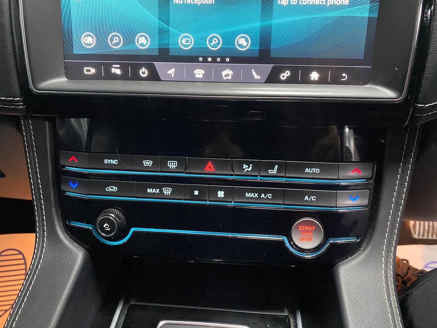 Used Jaguar F-Pace 2018 for sale - 76964403: Photo 41