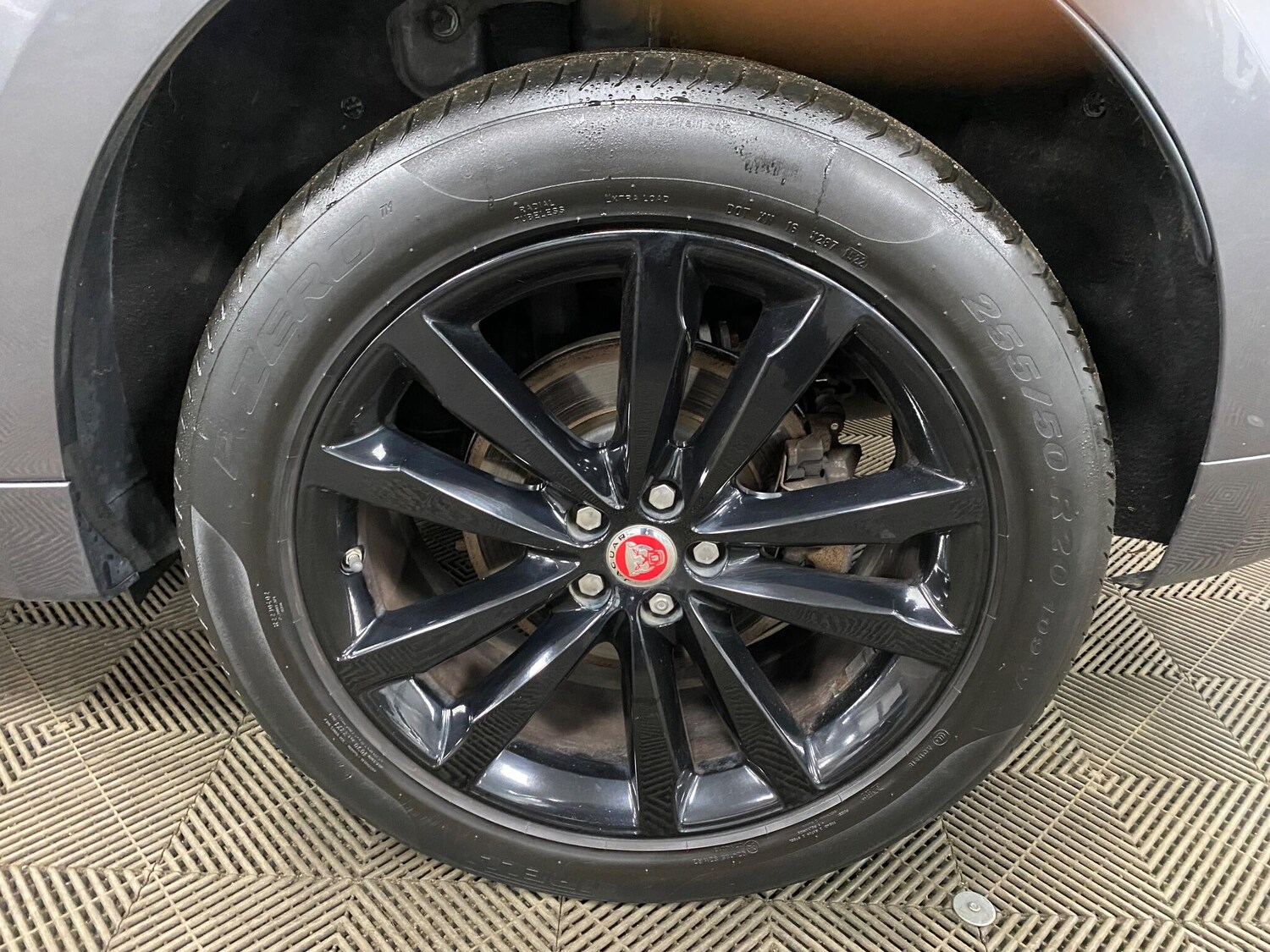 Used Jaguar F-Pace 2018 for sale - 76964403: Photo 45