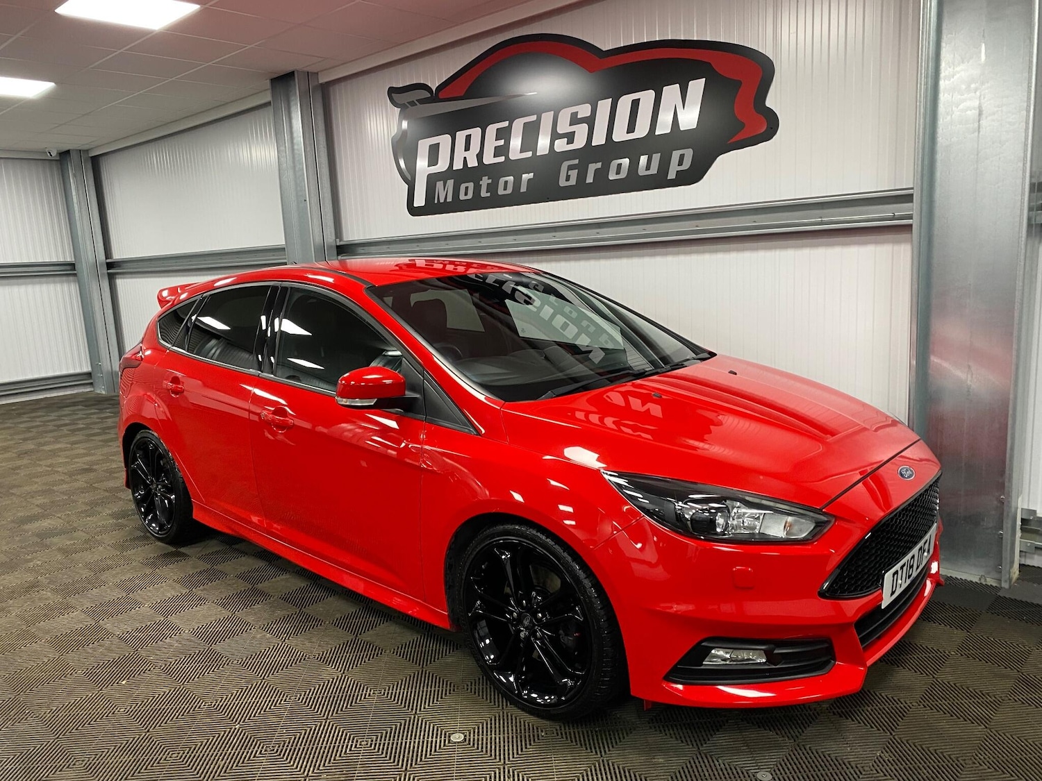 Used Ford Focus 2018 for sale - 76926545: Photo 3