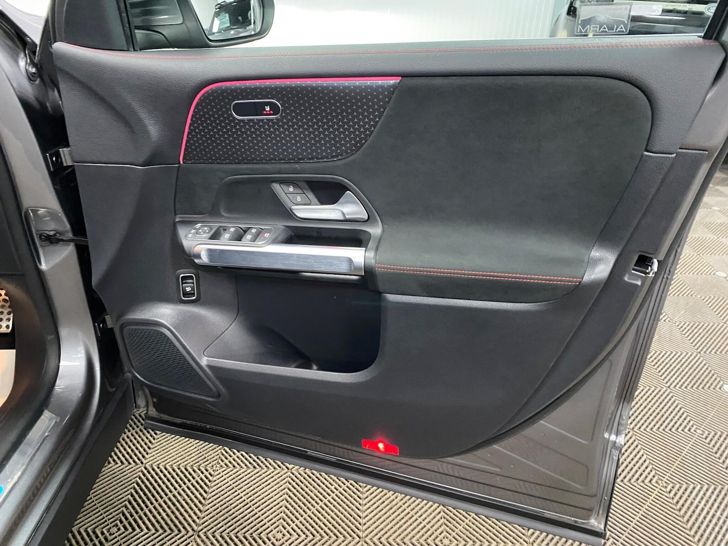 Used Mercedes-Benz EQB 2024 for sale - 77175564: Photo 47