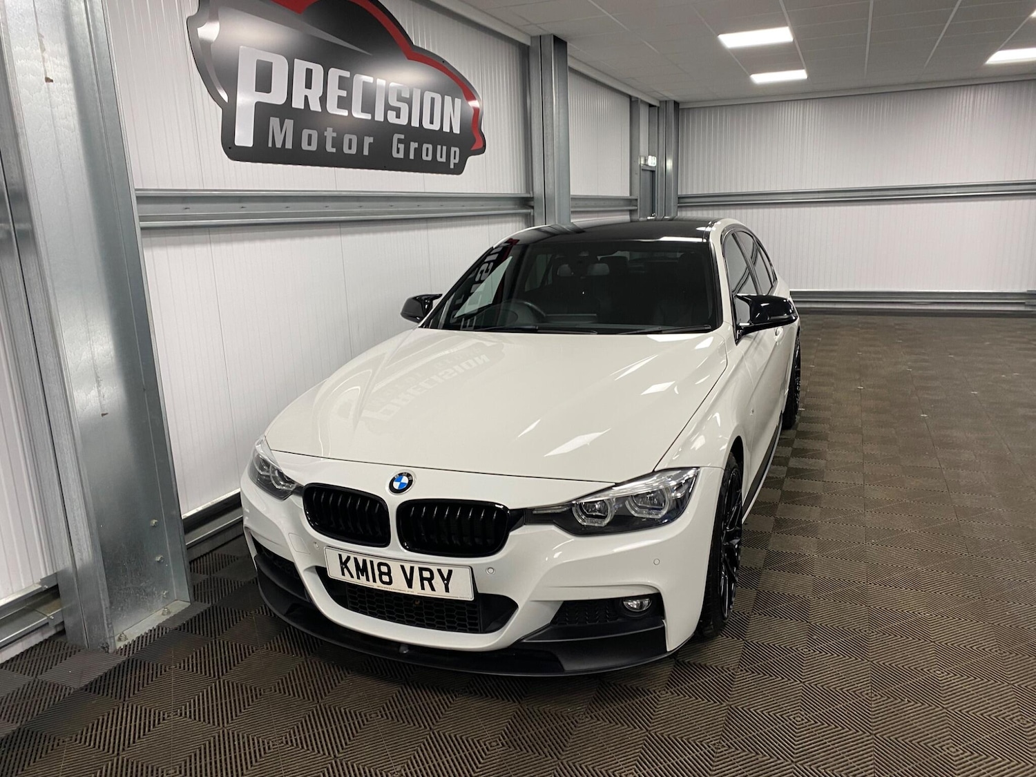 Used BMW 3 Series 2018 for sale - 76361393: Photo 12
