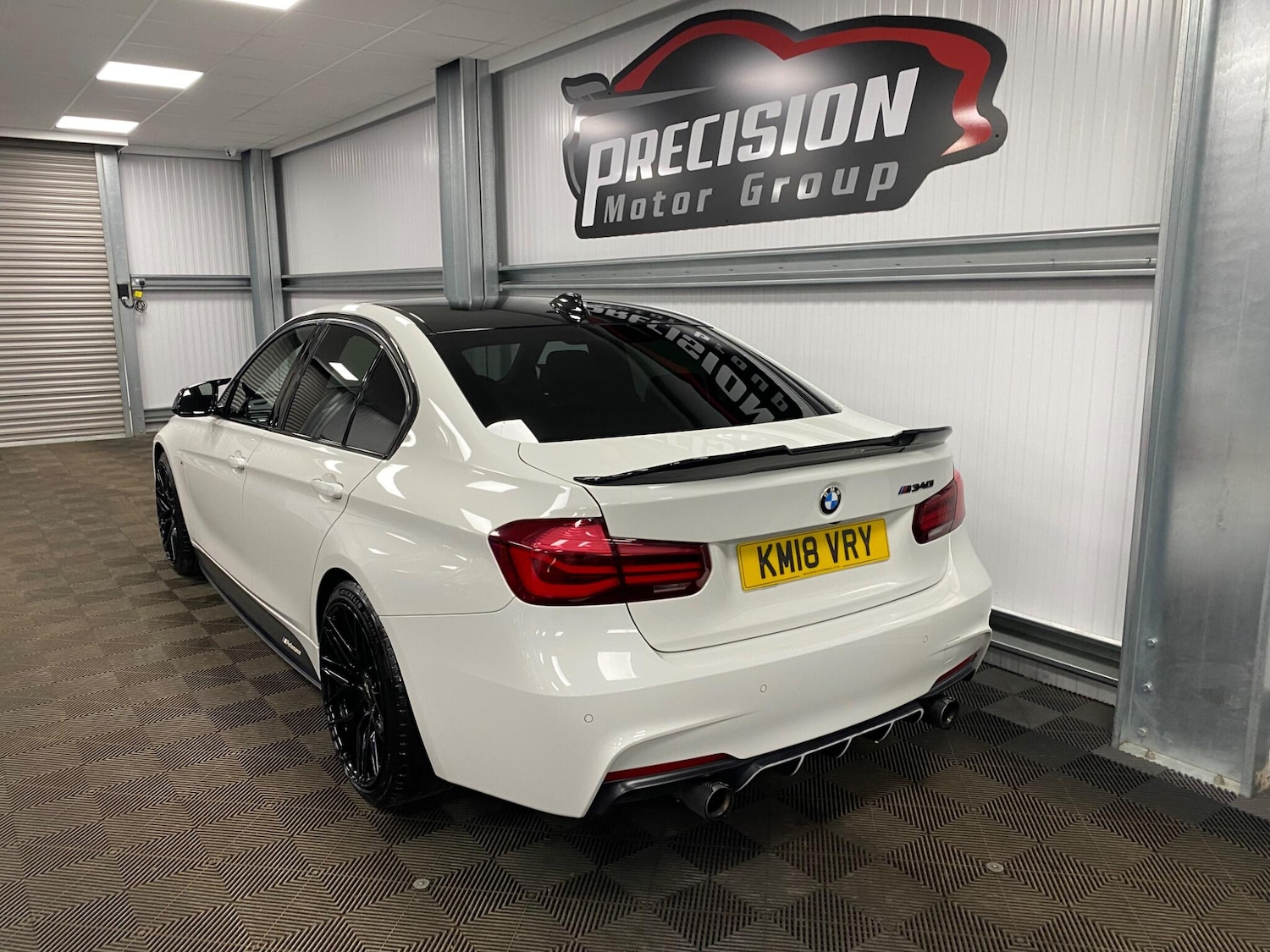 Used BMW 3 Series 2018 for sale - 76361393: Photo 14