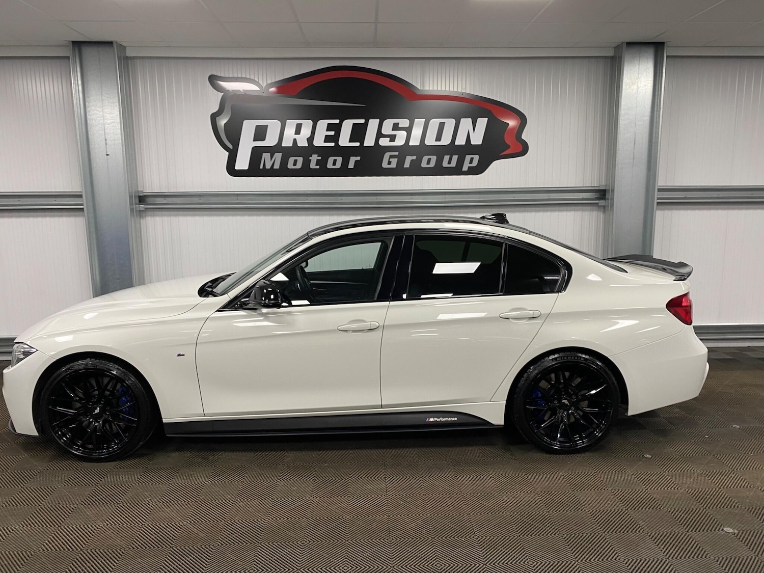 Used BMW 3 Series 2018 for sale - 76361393: Photo 18