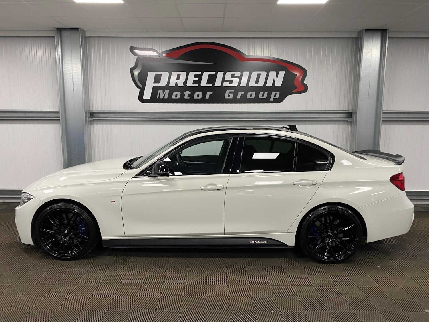 Used BMW 3 Series 2018 for sale - 76361393: Photo 19