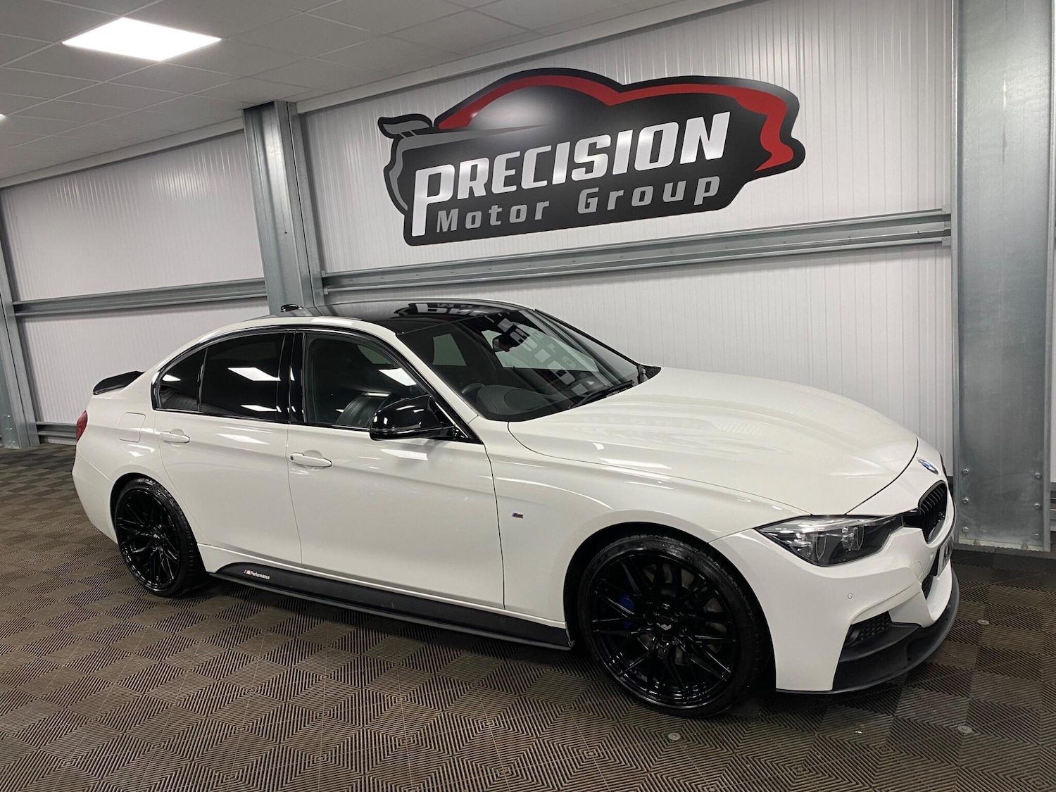 Used BMW 3 Series 2018 for sale - 76361393: Photo 3