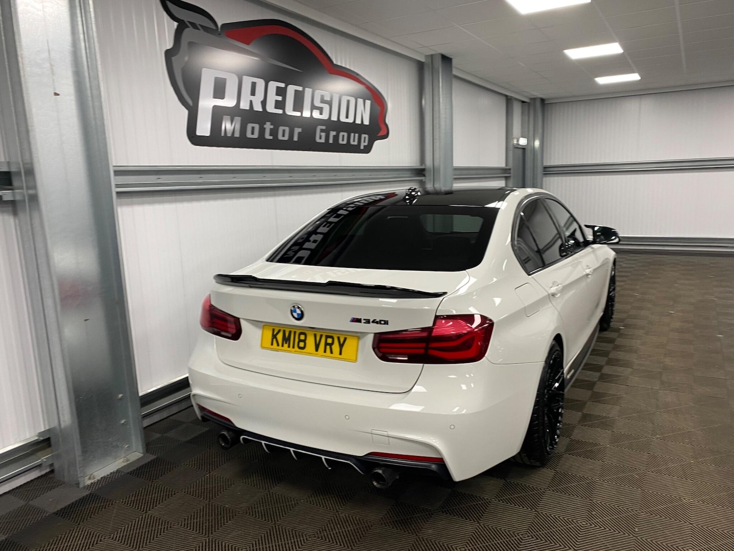 Used BMW 3 Series 2018 for sale - 76361393: Photo 34