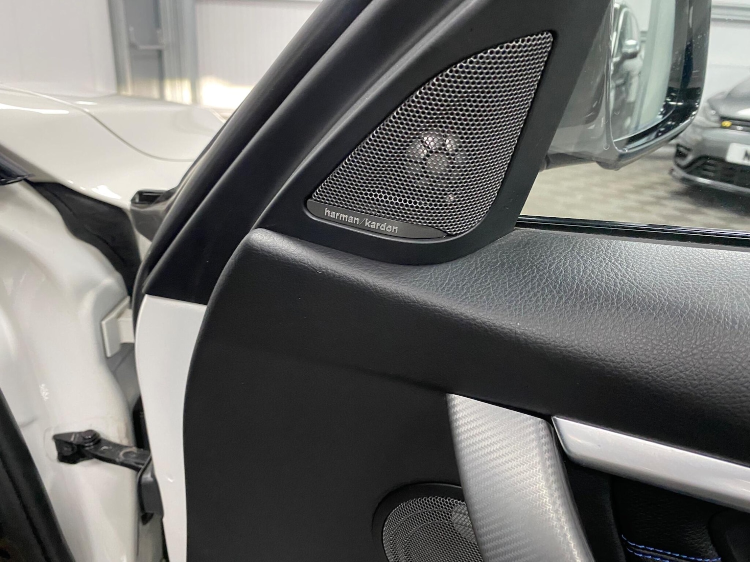 Used BMW 3 Series 2018 for sale - 76361393: Photo 51